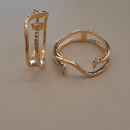 ANEL FO ONDA ARO DUPLO ZIRC OVAL PONTA CRAVEJ