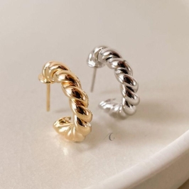 ARGOLA RB TORCIDA 9MM X 4MM