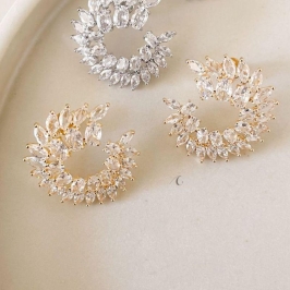 BRINCO FO FESTA  EAR CUFF  CRISTAL