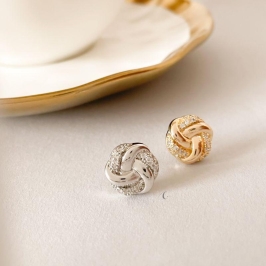 BRINCO FO FLOR ENTRELACADA LISA CRAVEJ 11MM