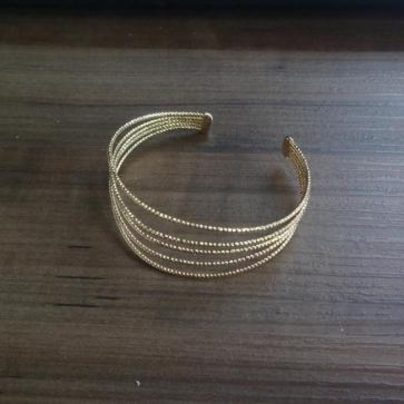 BRACELETE