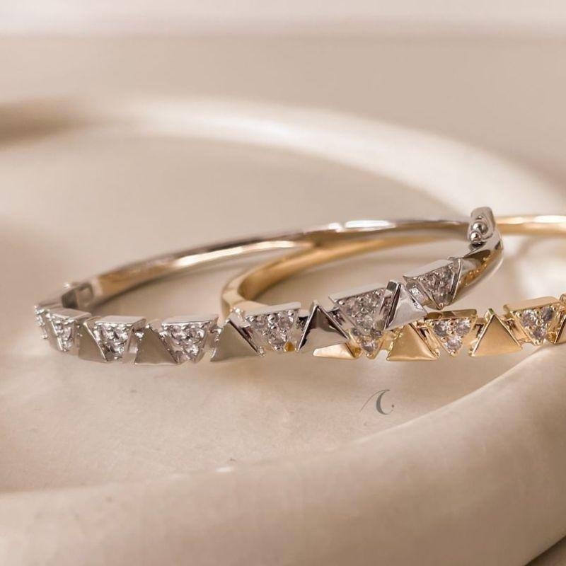 BRACELETE RB TRIANGULO LISO CRAVEJ
