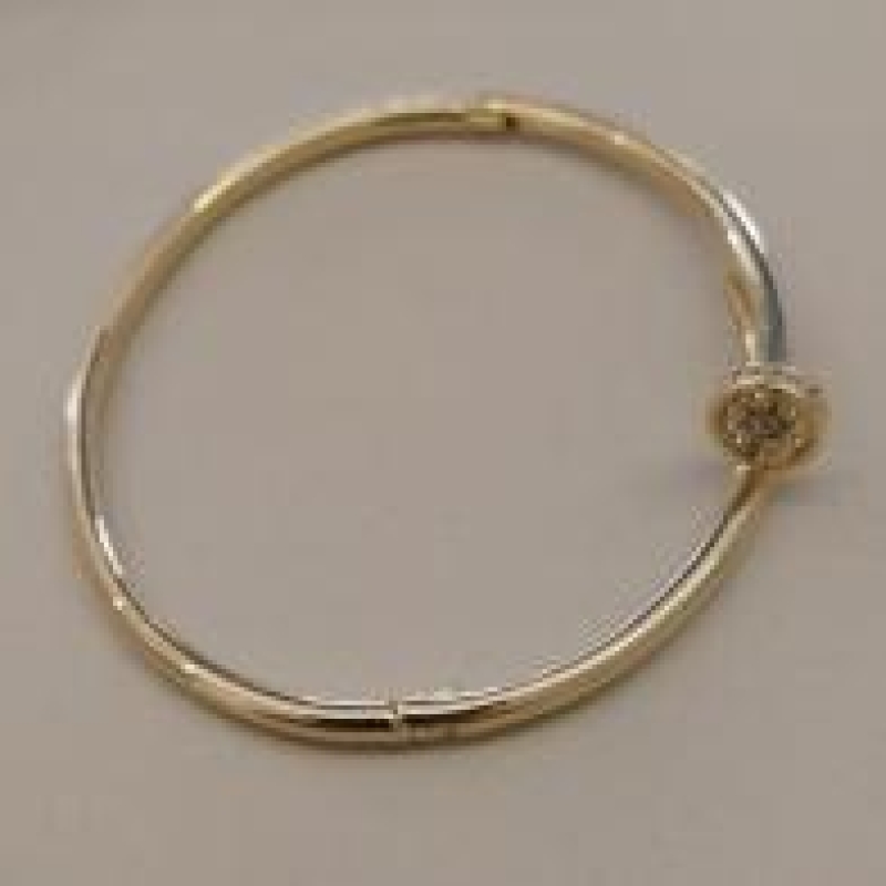 BRACETELE FO PREGO CRAVEJADO
