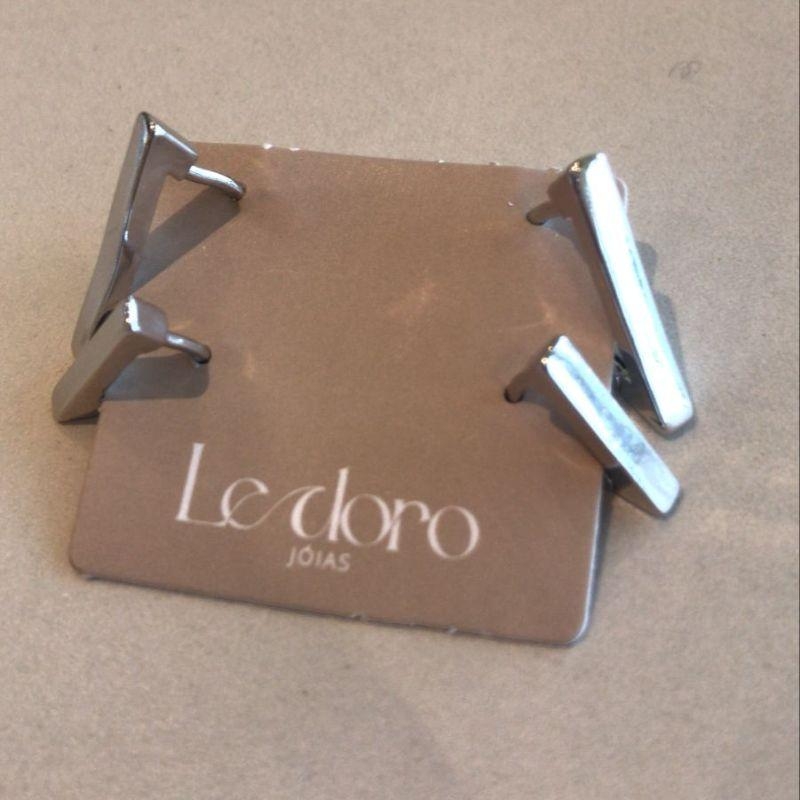 DUETO RB ARG TRIANGULO LISO  3MM 1MM