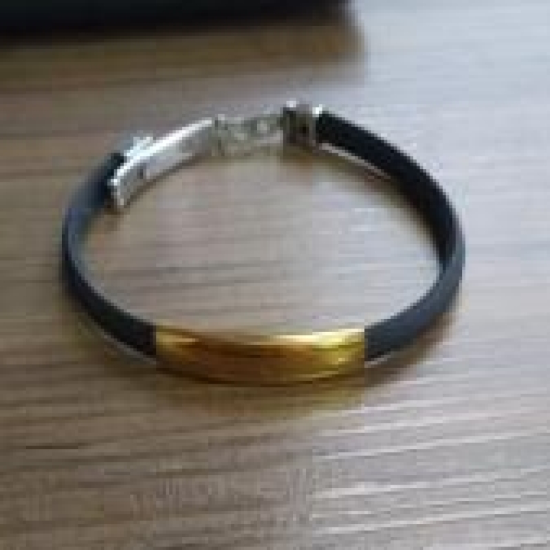 PULSEIRA BORRACHA AÇO DOURADO