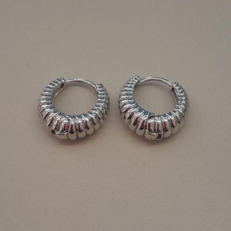 ARGOLA RB RISCADA CLICK18MM