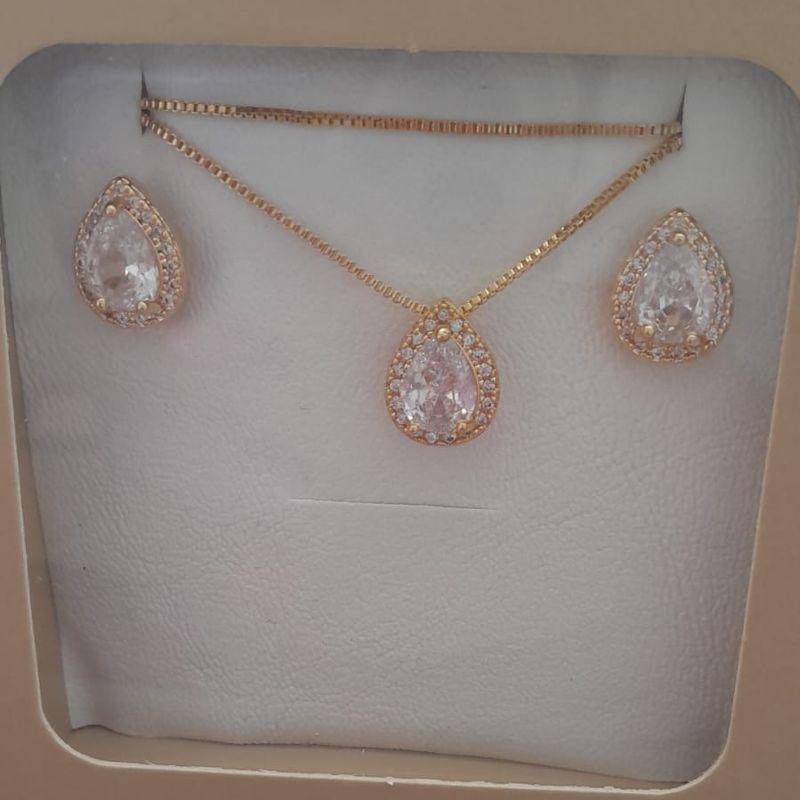 CONJ FO GOTA ZIRC CRISTAL CRAVEJ LATERAL 9MM VENEZ 45CM + ALONG